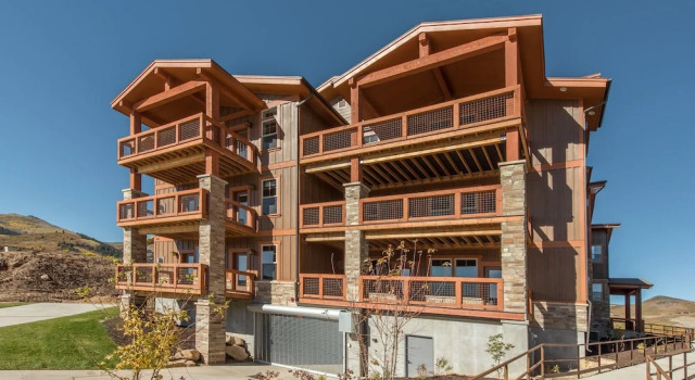 Deer Park Condo #303 3 Bedrooms 2 Bathrooms Condo, Book Hotel Heber City Utah