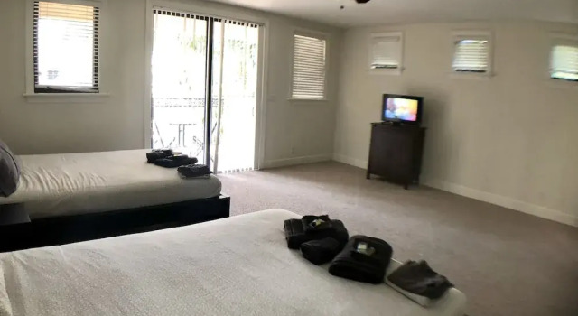 Huge House in Fort Lauderdale - 819, Забронировать Отель Отели Форт-Лодердейл 3 звезды, рядом с Intracoastal Waterway, 3*