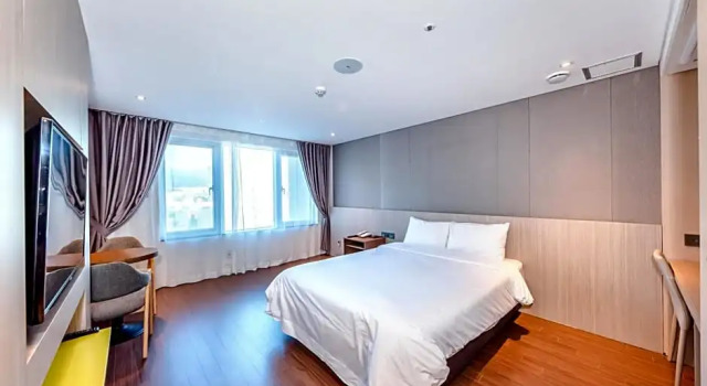Номер Superior The First70 Hotel