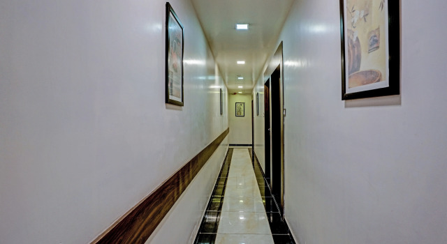 Hotel O Blue Inn Residence Near R City Mall