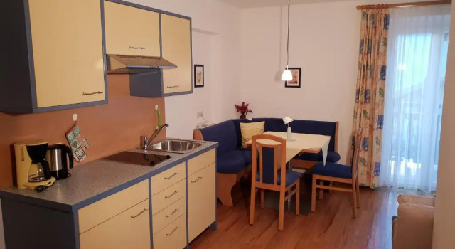 Апартаменты c 1 комнатой с балконом Appartements Dornach