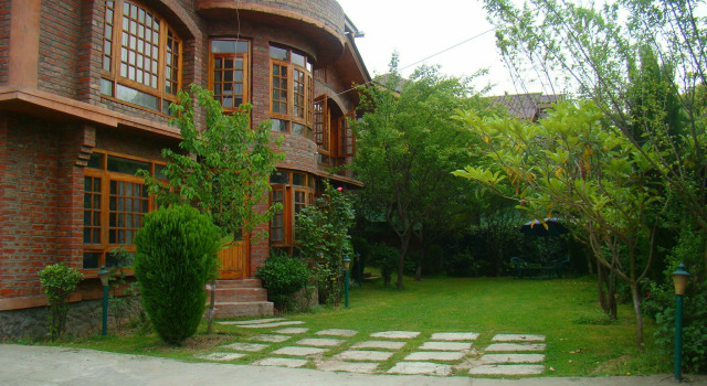 Hillscape Inn