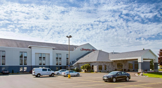 Номер Standard Hampton Inn Sault Ste Marie, MI