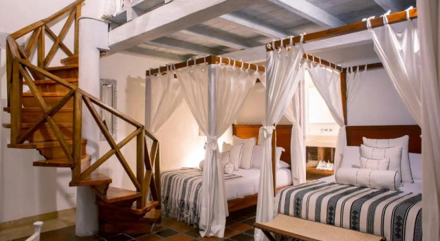 Четырёхместный номер Deluxe Leones de Alba Hotel Boutique