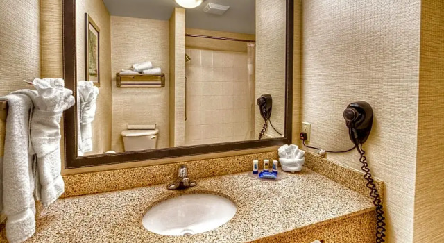 Двухместный люкс с 2 комнатами Fairfield Inn & Suites by Marriott Edmond