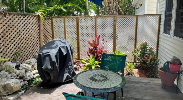Коттедж Tranquility by Avantstay Close to Duval St w/ BBQ & Shared Pool