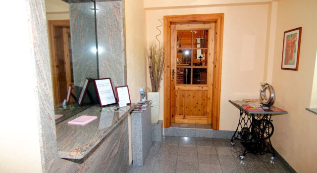 Messe-Hotel "Waldruhe", Réserver Hôtel Ahrbergen 