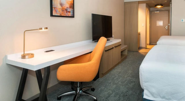 Четырёхместная студия Hilton Garden Inn Mattoon, IL