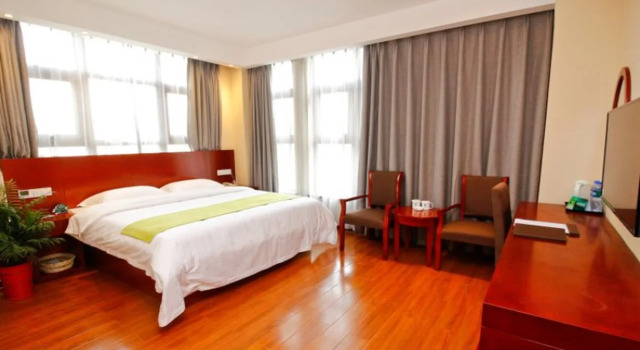 GreenTree Inn XianYang Xiyang Lake Beiping Street Express Hotel, Prenota Hotel Xianyang Shaanxi