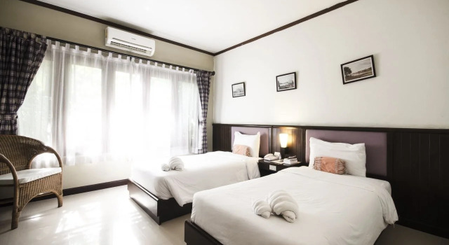 Rachawadee Resort & Hotel, Rezervovat Lázně / Resort Levné hotely v North-Eastern Thailand