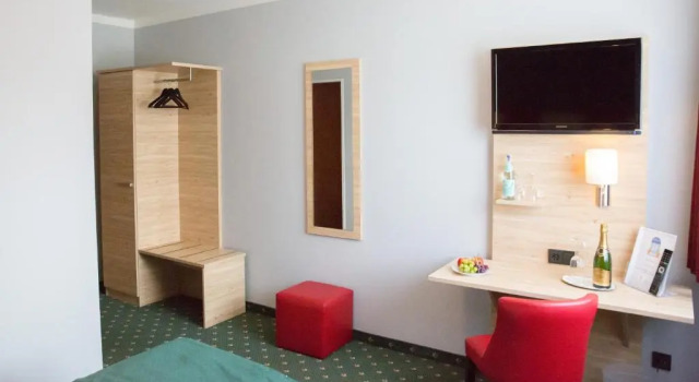 Двухместный номер Comfort Hotel Cosima