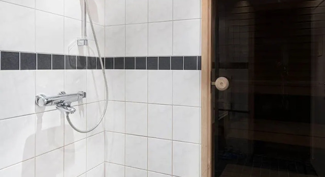 Четырёхместные апартаменты Santas Hotel Rakka