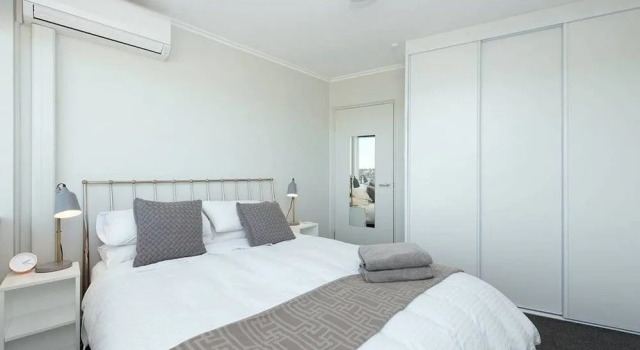 Stunning Ocean View Apartment H324