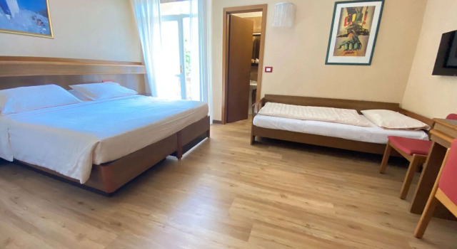 Sun Lake Hotel