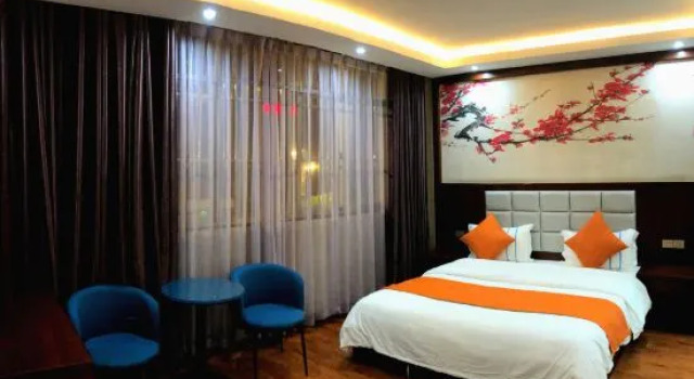 Zhaotong Paibai Hotel, Rezerwuj Hotel Zhaotong Yunnan