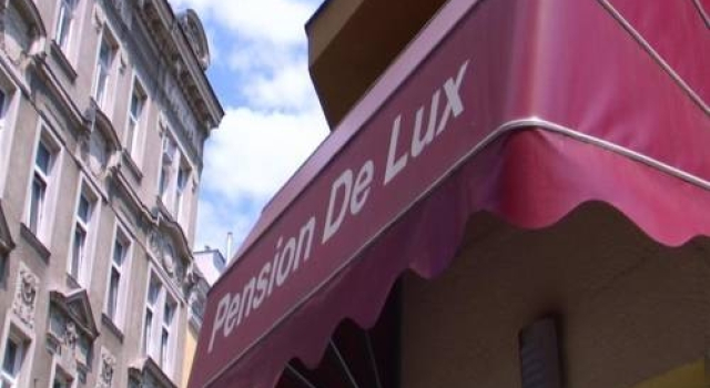 Hotel Pension De Lux