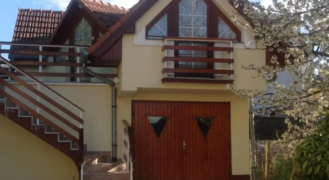 Апартаменты Jókai Apartmanház