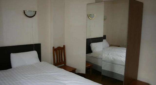 Kensington and Chelsea Grand Apartment, Varaa Huoneisto Asunnot kohteessa Merseyside, Huoneisto