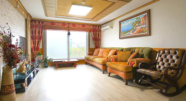 Suncheon Bay Pine Scent Pension