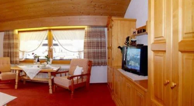 Waldesrand, Prenota Hotel Hotel a Tirolo con parcheggio, Parcheggio