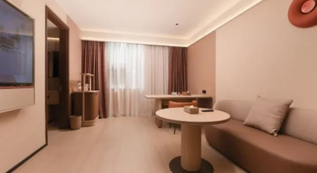 Люкс Orange Hotel