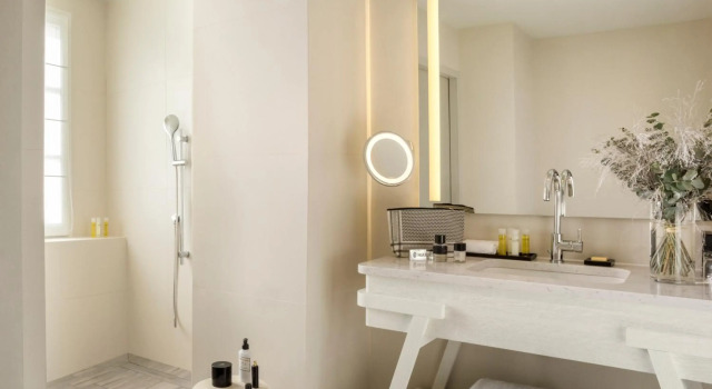 Le Grand Pavillon Chantilly, Забронировать Отель Шантийи Oise