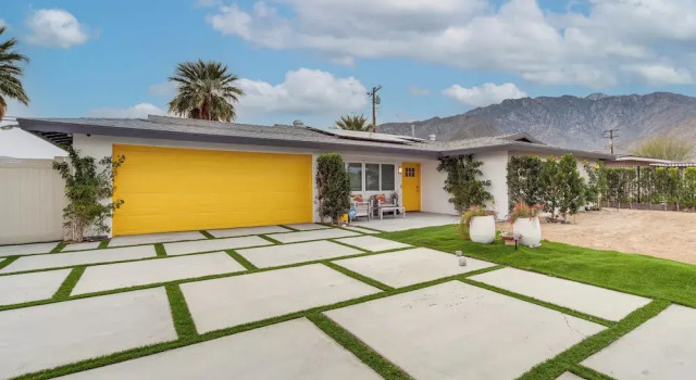 Коттедж Luxurious Snowbird Haven 3 Mi to Dtwn Palm Springs