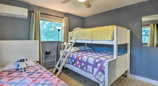 Коттедж с 2 комнатами Cozy Graham Retreat ~ 3 Mi to Lake Eddleman!