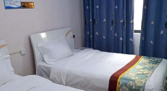 Pingtang Xinglong Inn