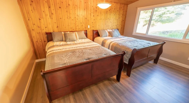 Четырёхместный семейный номер Standard с видом на горы Misty Mountain B&B