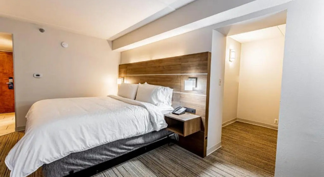 Двухместный номер Executive Holiday Inn Express Indianapolis South by IHG
