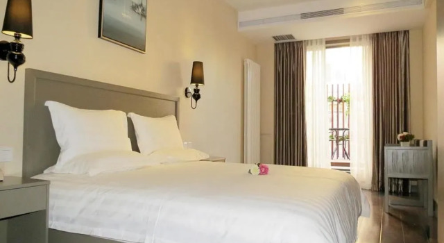 Houdao Hotel Dongzhimen Store, Забронировать Отель Дунчэн Пекин, рядом с Торговый центр Taikoo Li Sanlitun
