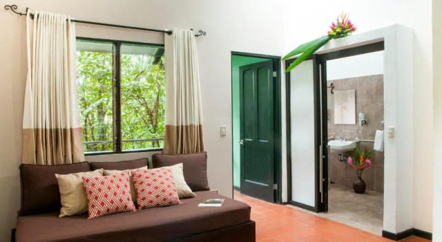 Tapirus Lodge and Reserve, Réserver Maison d'hôtes Carrillo Limón