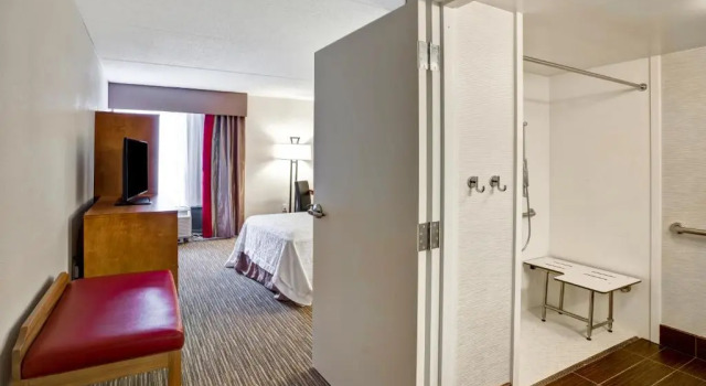 Номер Standard Hampton Inn Norfolk-Naval Base