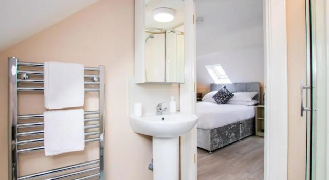 Номер Standard Quay 8