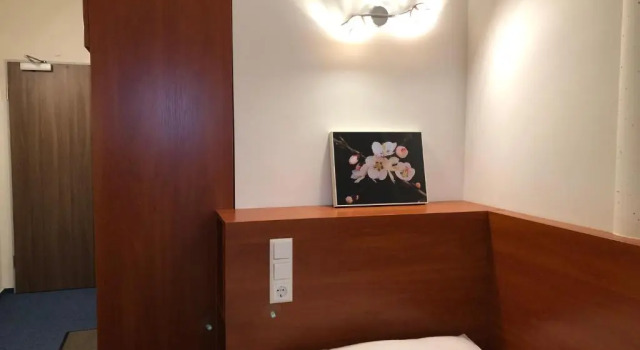 Одноместный номер Standard Мансарда Hotel Mirabell