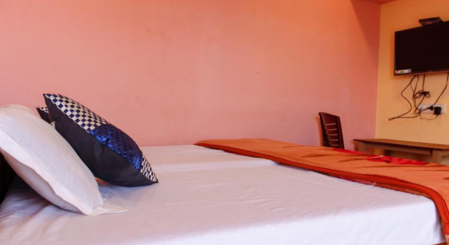 Anarkali Rest House