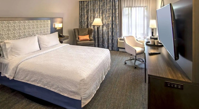 Номер Standard Hampton Inn & Suites Fairfield