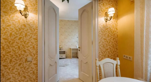 Central Lviv House, Забронировать Отель Львов Львовская область, рядом с Бернардинский Монастырь