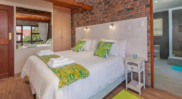 Двухместный номер Comfort White Shark Guest House