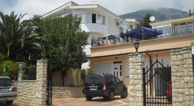 Apartments Nensy