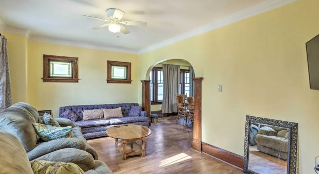 Коттедж с 5 комнатами Lovely Milwaukee Getaway - Family Friendly!