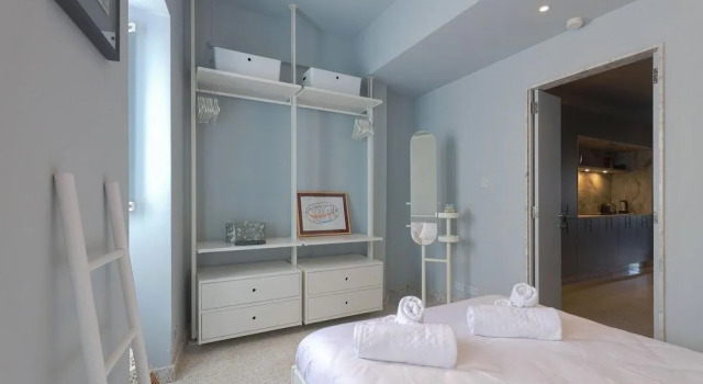 Retro Designer 1 Bedroom Apt in Cottonera New