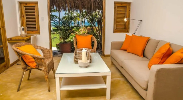 Jasmine La Playita - Ocean Front, Rezerwuj Hotel Las Galeras Samana