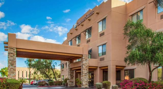 Fairfield by Marriott Inn & Suites Scottsdale Old Town, Забронировать Отель Отели Скотсдейл 3 звезды, рядом с HavenHealth of Scottsdale, 3*