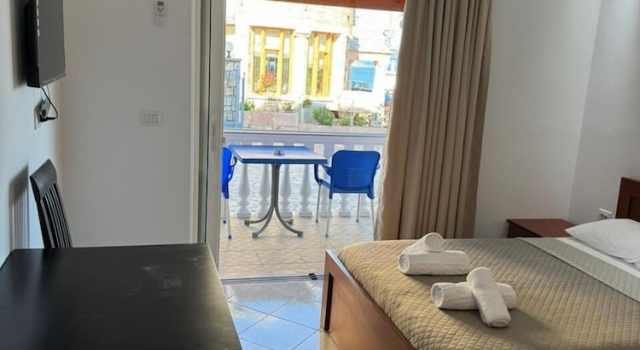 Standart çift kişilik oda Villa Bushi