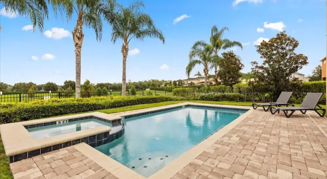 Upstay Spacious 5BR Villa Private Pool and Hot Tub, Rezerwuj Willa Wille w Kissimmee, Willa