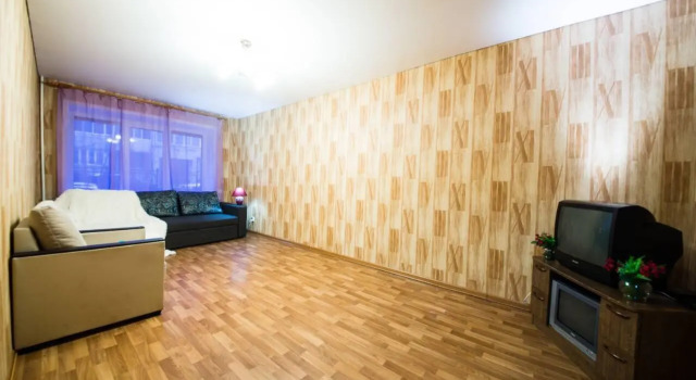 Апартаменты c 1 комнатой Favourite Home (Фэйворит Хоум) на улице Симбирцева 44