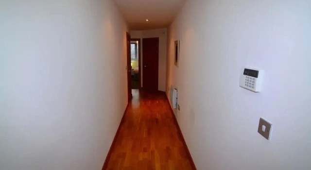 Modern 2 bed apartment in London - RGB 65388