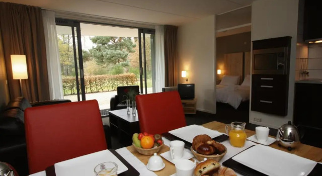 Апартаменты Resort Bad Boekelo - Hotel met spa in Enschede